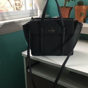 Kate spade black crossbody WITH dust bag